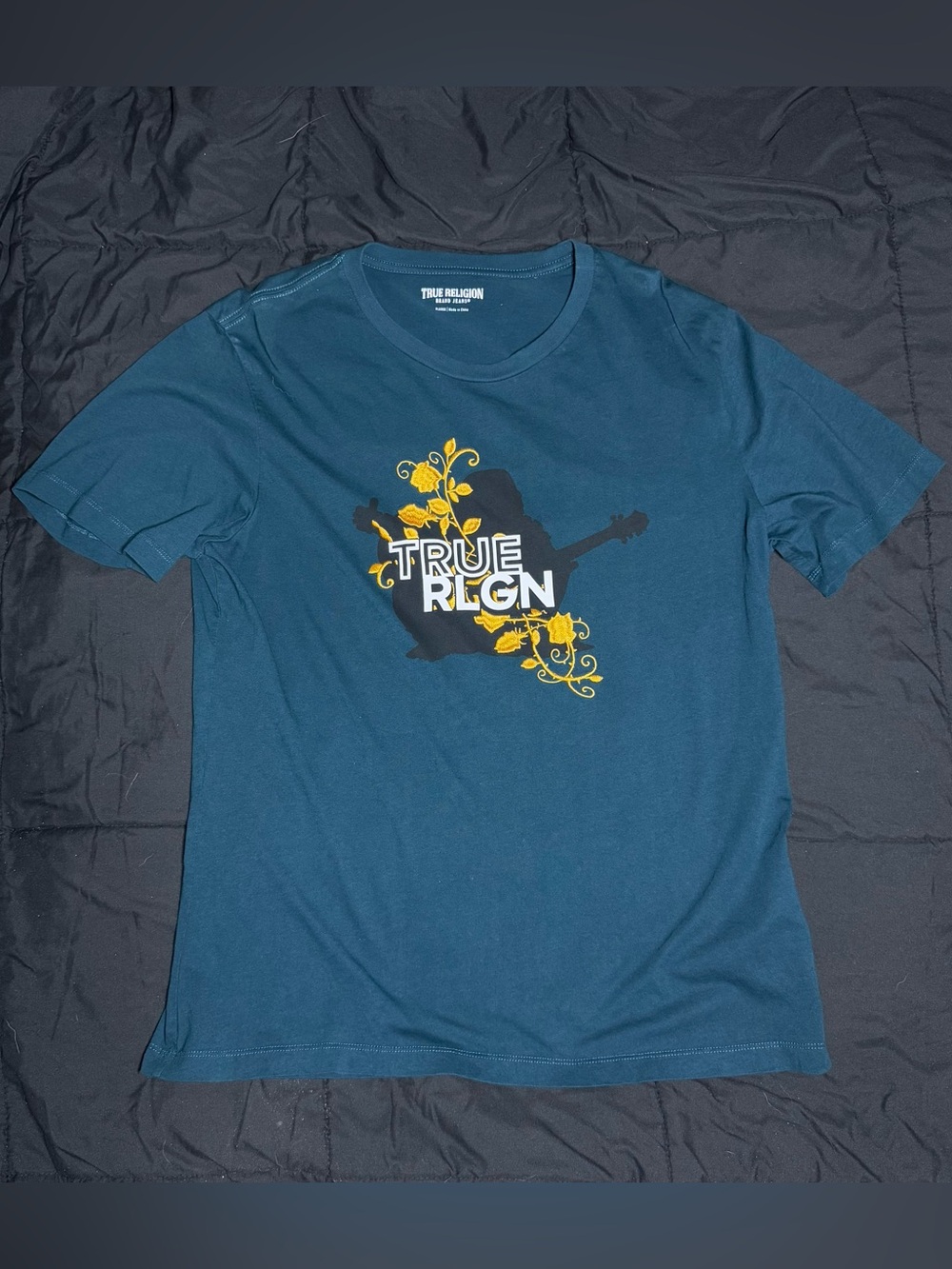 True Religion Men’s Teal Blue Graphic Logo Tee with Yellow Accents🔥